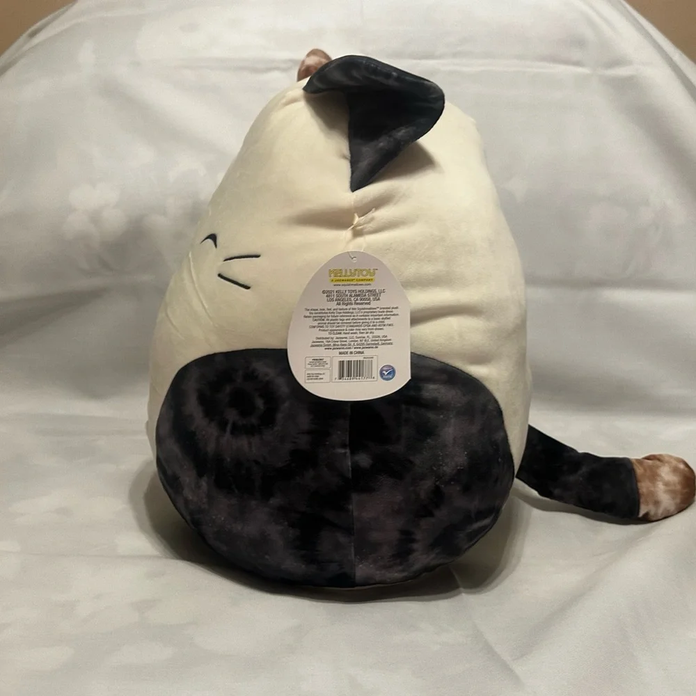 SQUISHMALLOW - Picture 2 of 3